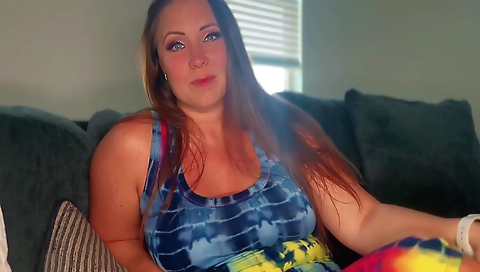 Horny redhead gets fucked and licked by a huge dick