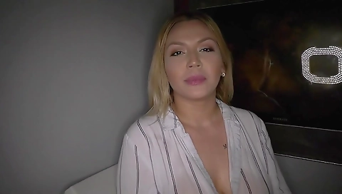 Horny blonde hottie with a nice body and a hot pussy swallows a dick