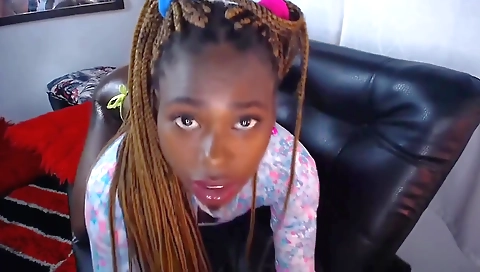 Ebony chick gets fucked in her ass in a big dildo video