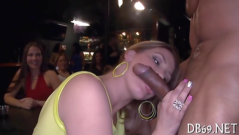 Amateur group sex with a hot blonde and a brunette