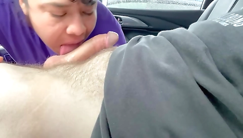 Brunette pornstar has a great homemade video with us