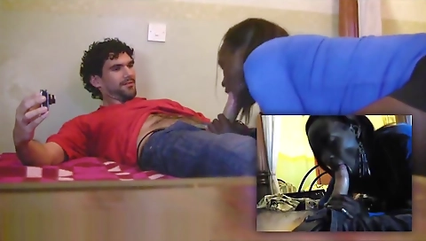 Ebony hottie has a kinky sex in the amateur hardcore video